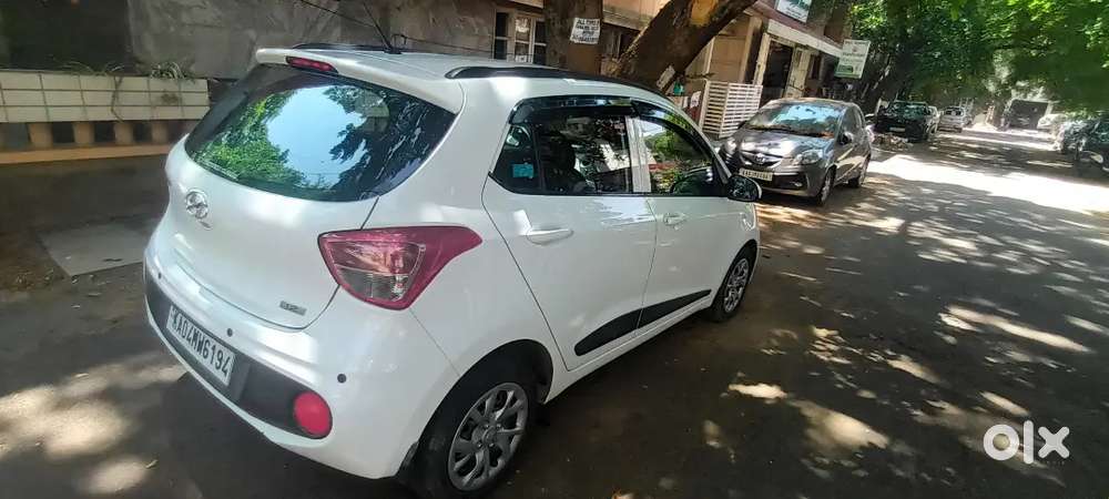 Hyundai Grand I10 2019 Petrol 14754 Km Driven