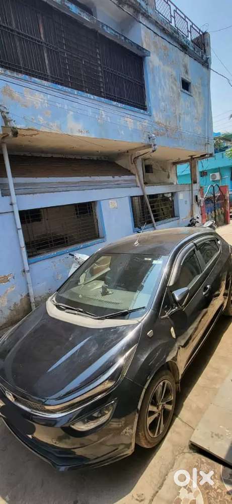 Tata Altroz 2021xz+ Dark Edition