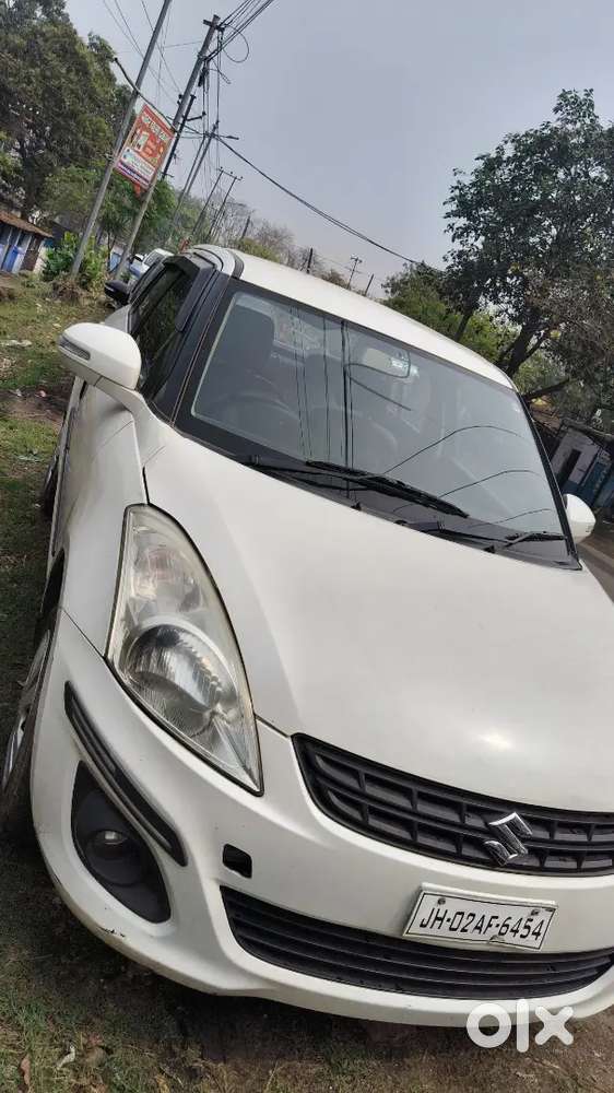 Maruti Suzuki Dzire 2017 Petrol 72000 Km Driven