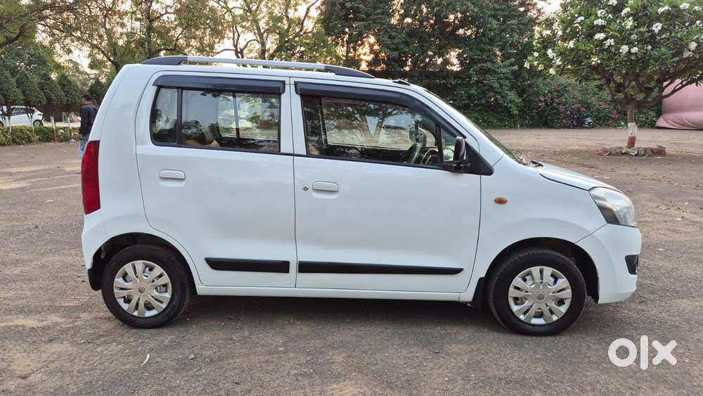 Maruti Suzuki Wagon R Lxi 1.0, 2015, Petrol