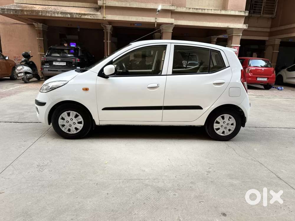 Hyundai I10 Sportz At, 2009, Petrol