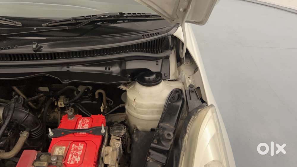 Maruti Suzuki Swift Vvt Vxi, 2014, Petrol