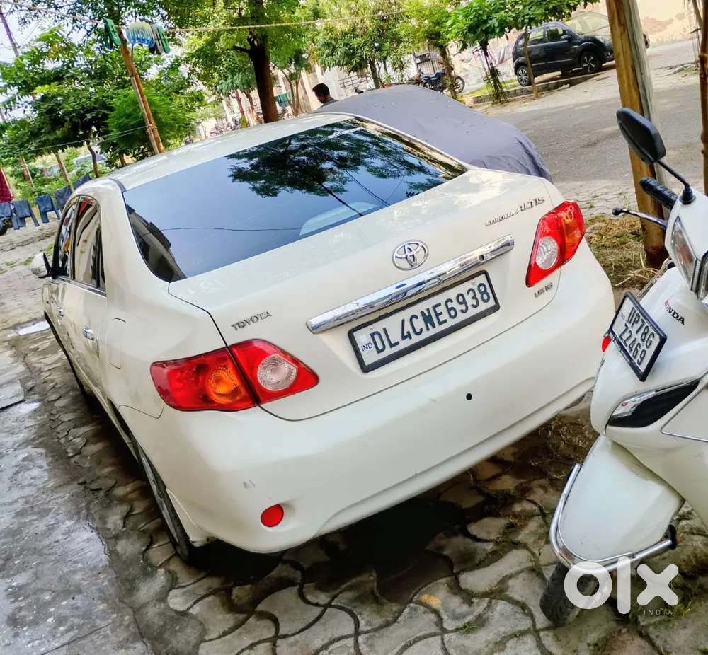 Toyota Corolla Altis 2010 Petrol Well Maintain , Fitness Invalid