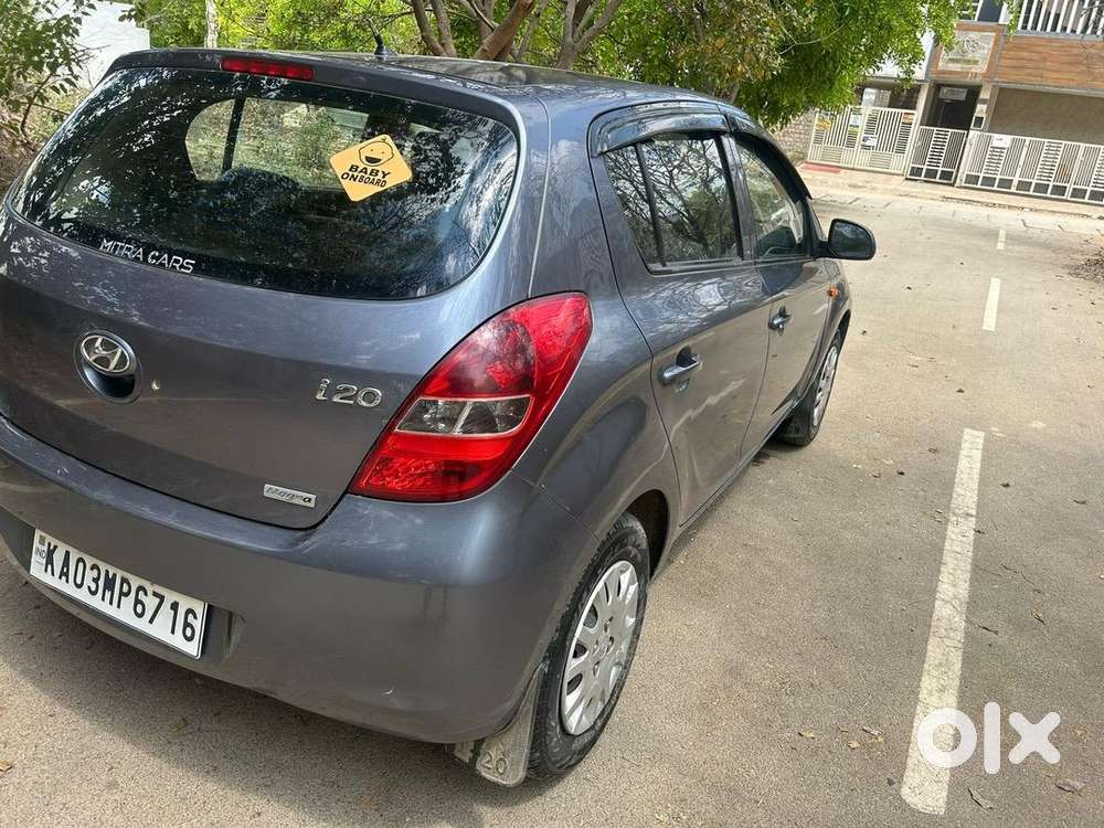 Hyundai I20 2011 Petrol Well Maintained