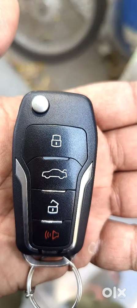 Maruti Suzuki Swift 2005 Petrol Well Maintained  Touch Screen .