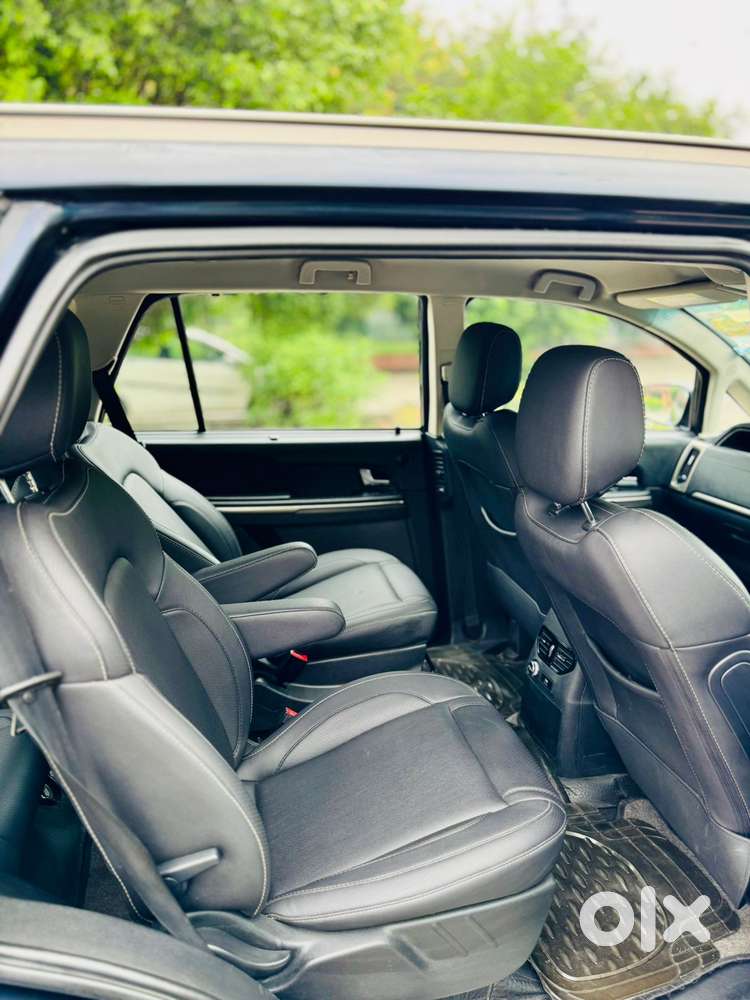 Tata Hexa Xta, 2017, Diesel