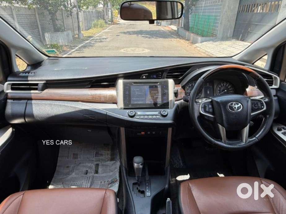 Toyota Innova Crysta 2.4 Z 7 Str, 2017, Petrol