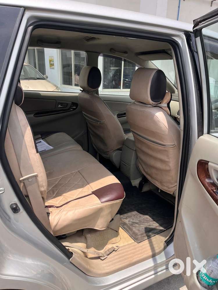 Toyota Innova 2.5 G (diesel) 7 Seater, 2013, Diesel