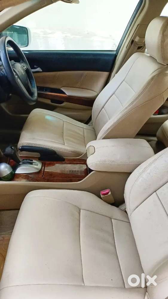 A Very Well Maintained Honda Accord2012 Petrol With New Tyres &battery