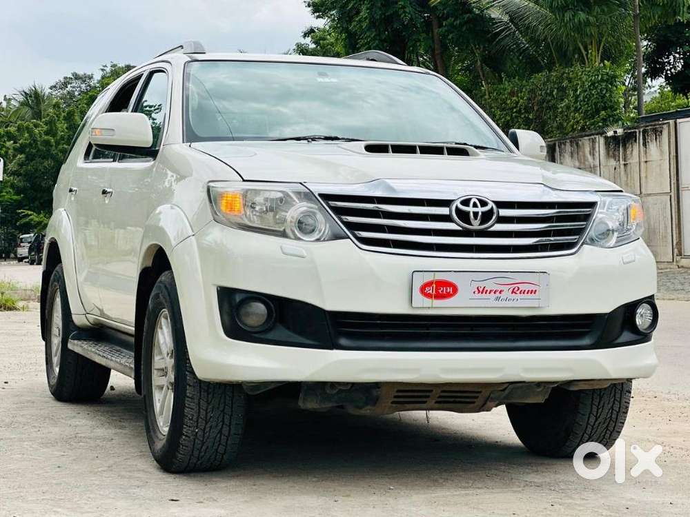 Toyota Fortuner 3.0 4x2 Automatic, 2013, Diesel