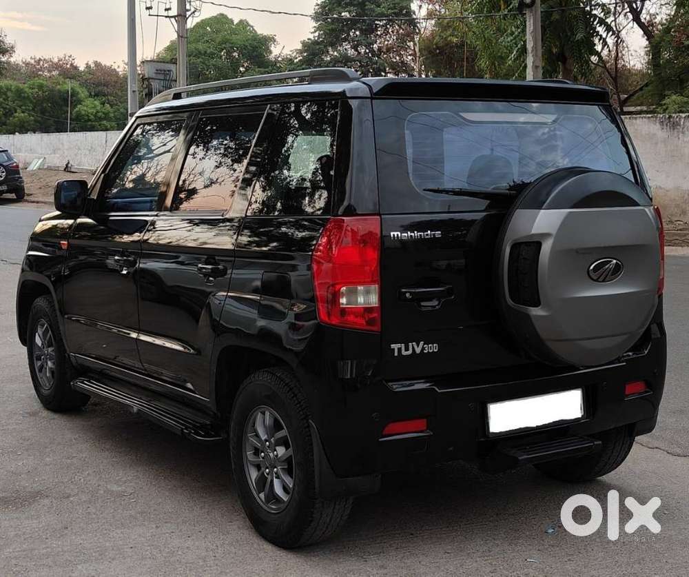 Mahindra Tuv 300 T10, 2019, Diesel