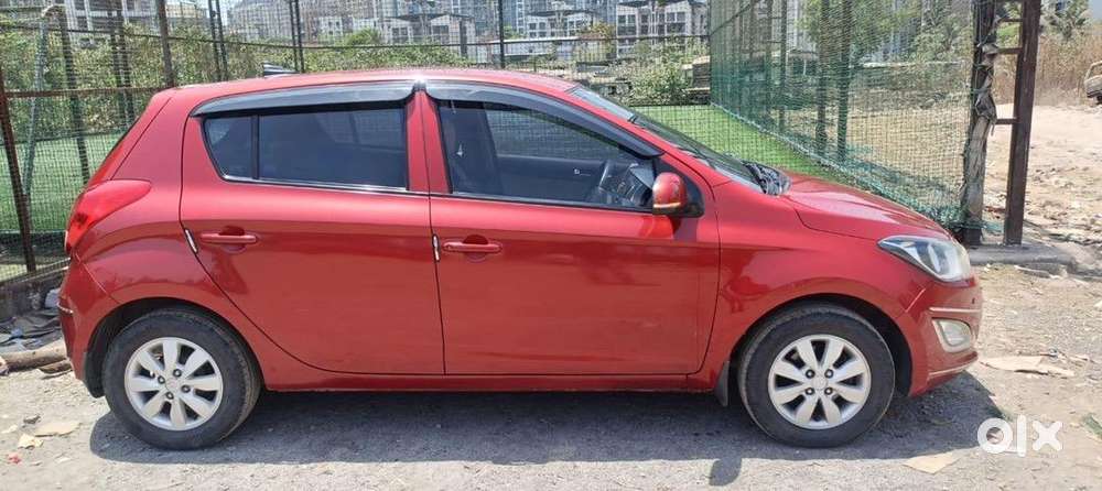 Hyundai I20 2012 Petrol 65000 Km Driven