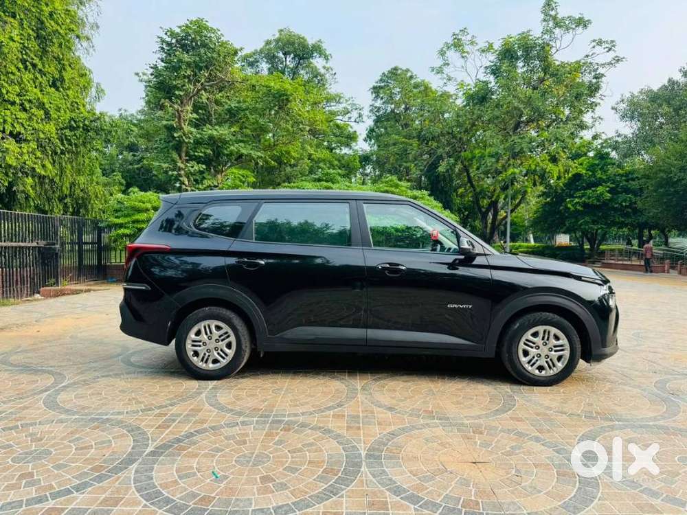 Kia Carens G1.5 6mt Gravity, 2025, Petrol