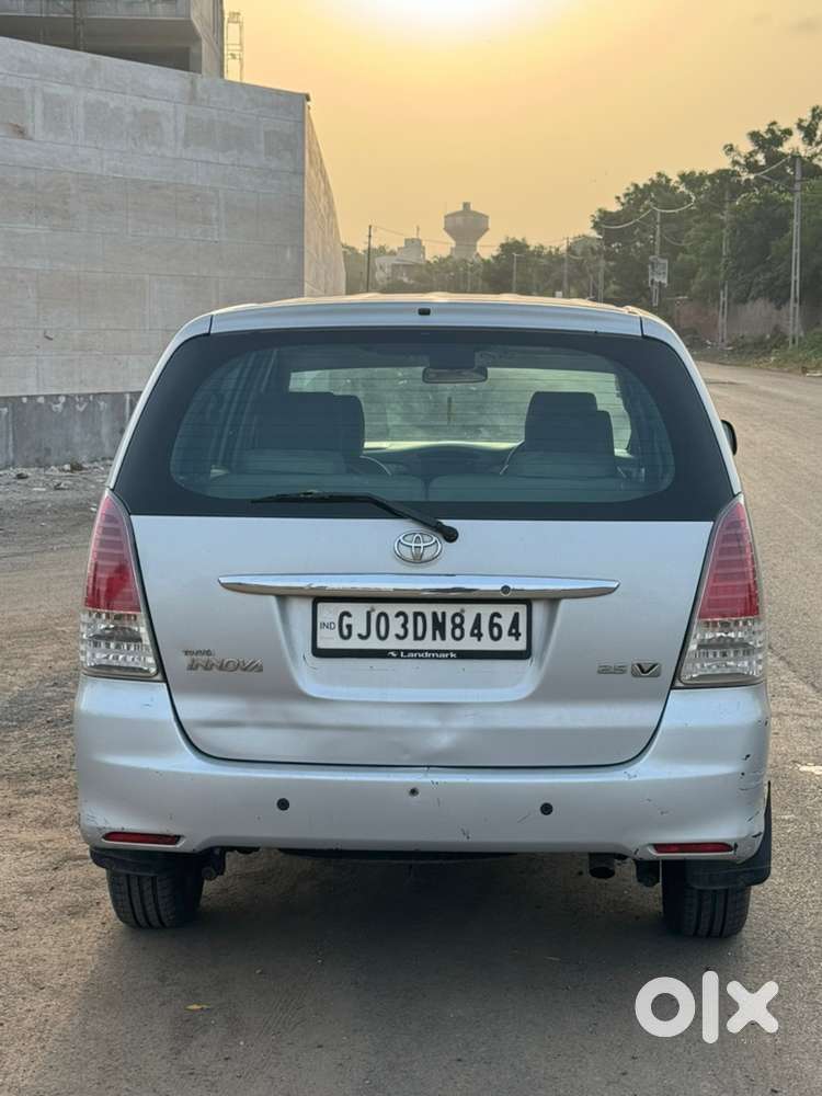 Toyota Innova Diesel Manual 2011