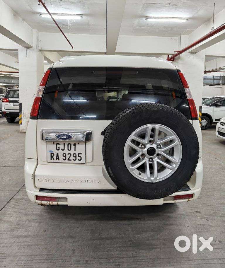 Ford Endeavour 2.5 4x2 Mt, 2012, Diesel