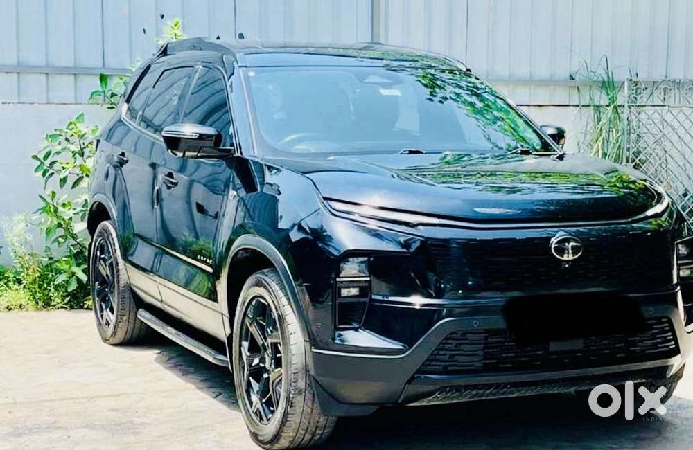 Tata Safari Accomplished Plus Dark Edition, 2024, Diesel