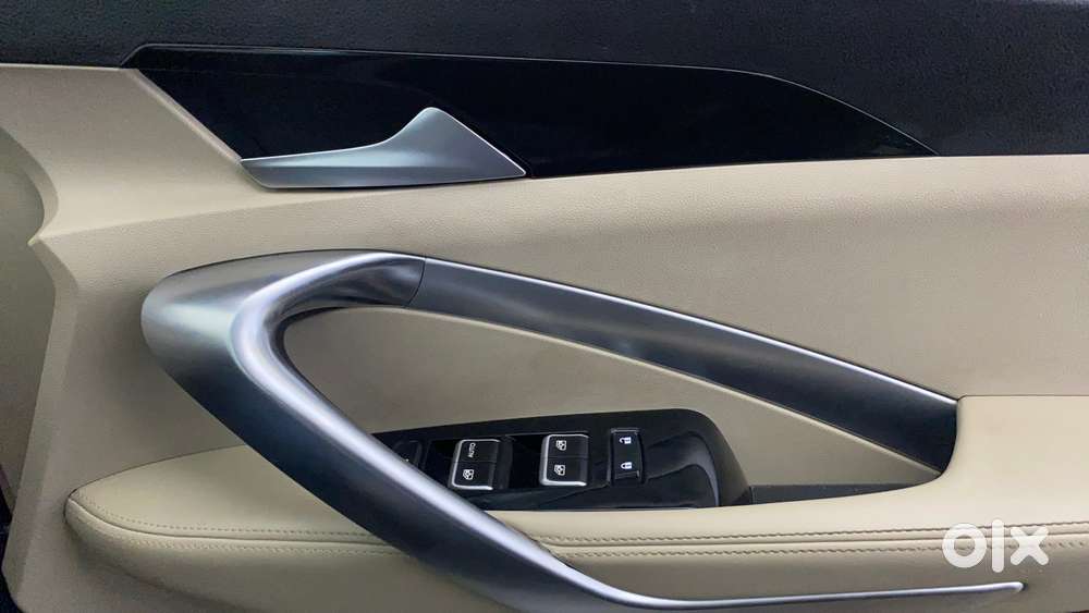 Mg Hector Sharp At, 2022, Petrol