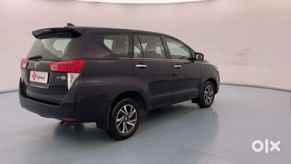 Toyota Innova Crysta [2020-ongoing] 2.4 Vx 7 Str, 2021, Diesel