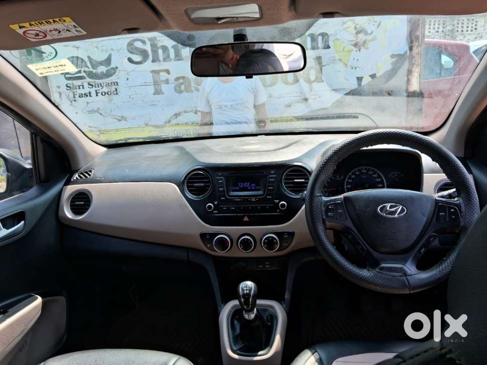 Hyundai Grand I10 Asta 1.1 Crdi (o), 2016, Petrol