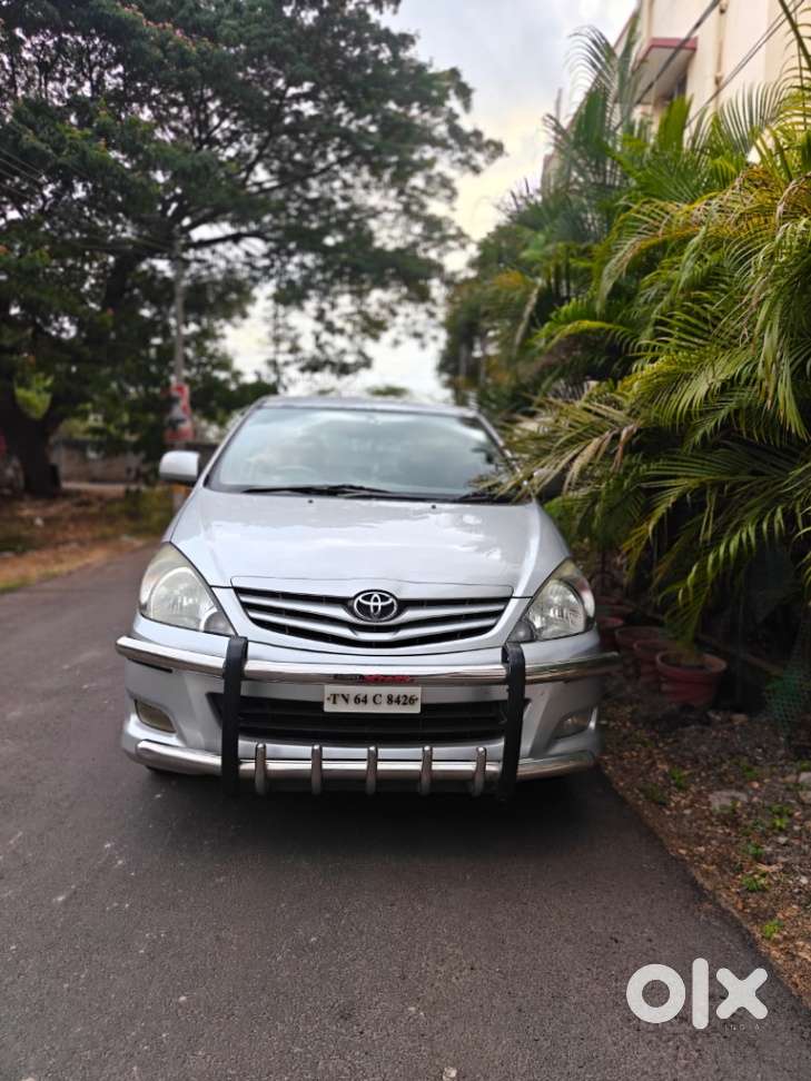 Toyota Innova 2.5 G (diesel) 7 Seater, 2011, Diesel