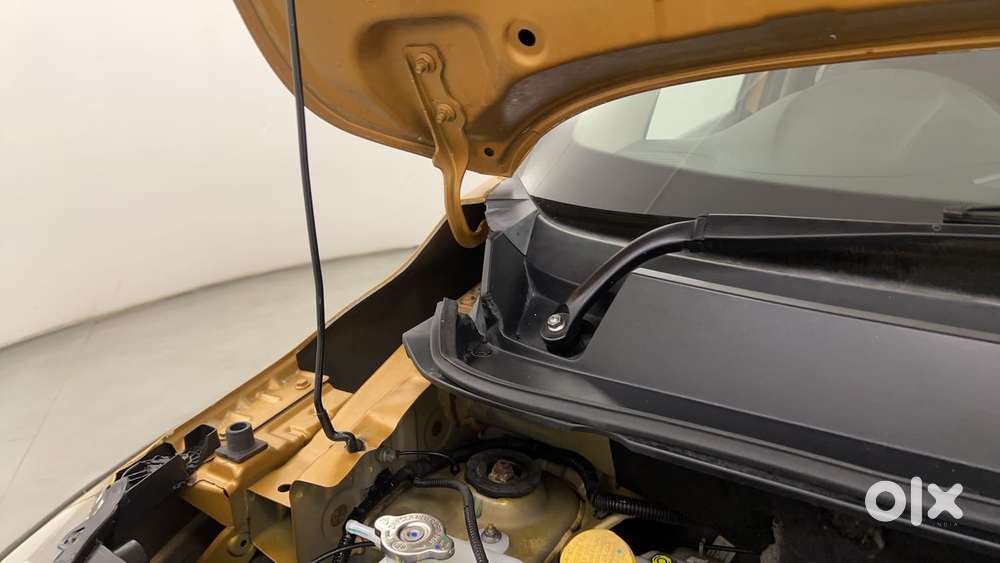 Renault Triber Rxl, 2020, Petrol