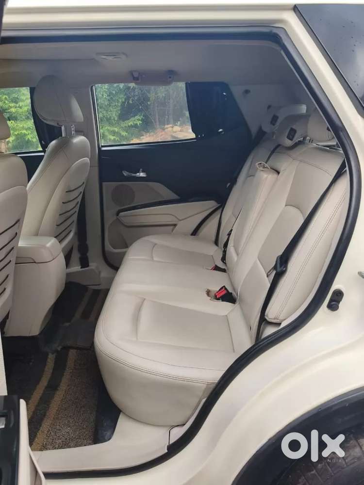 Mahindra Xuv300 W8 Amt Optional Diesel, 2019, Diesel