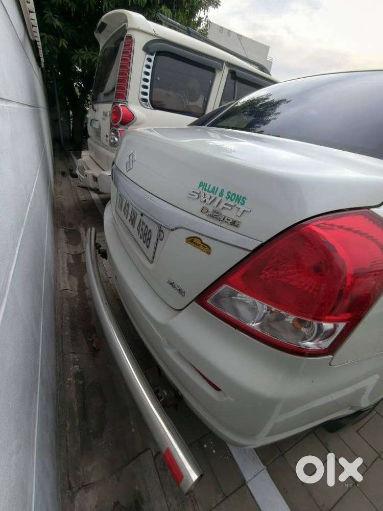 Maruti Suzuki Dzire 1.2 Zxi, 2010, Petrol
