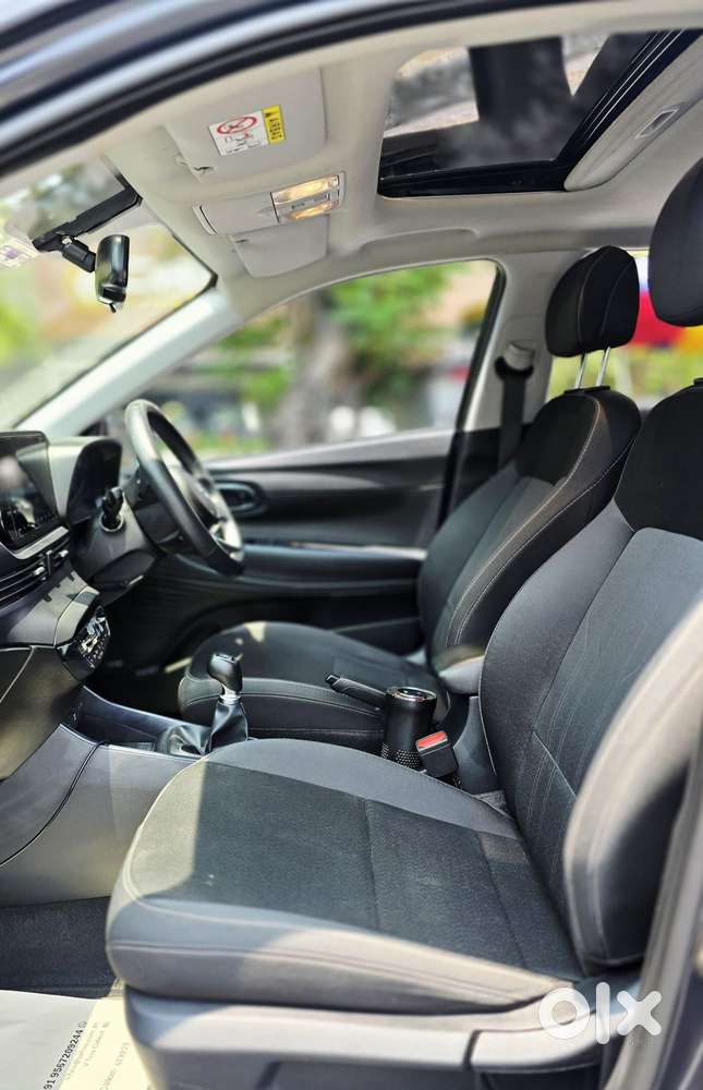 Hyundai I20 Asta (o) 1.2 Mt, 2023, Petrol