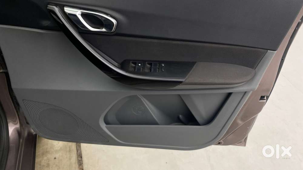 Tata Tigor 1.2 Revotron Xz Option, 2017, Petrol