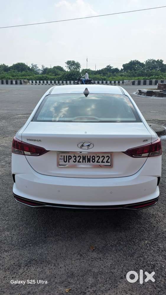 Hyundai Verna 1.5 Sx (o) Diesel Mt, 2022, Diesel