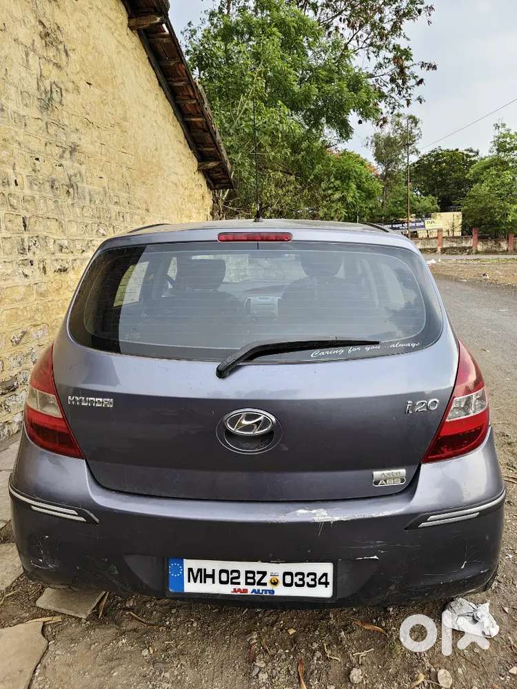 Hyundai I20 2010 Cng & Petrol 90394 Km