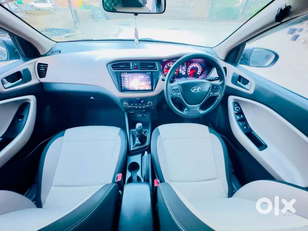 Hyundai Elite I20 Asta Option, 2018, Petrol