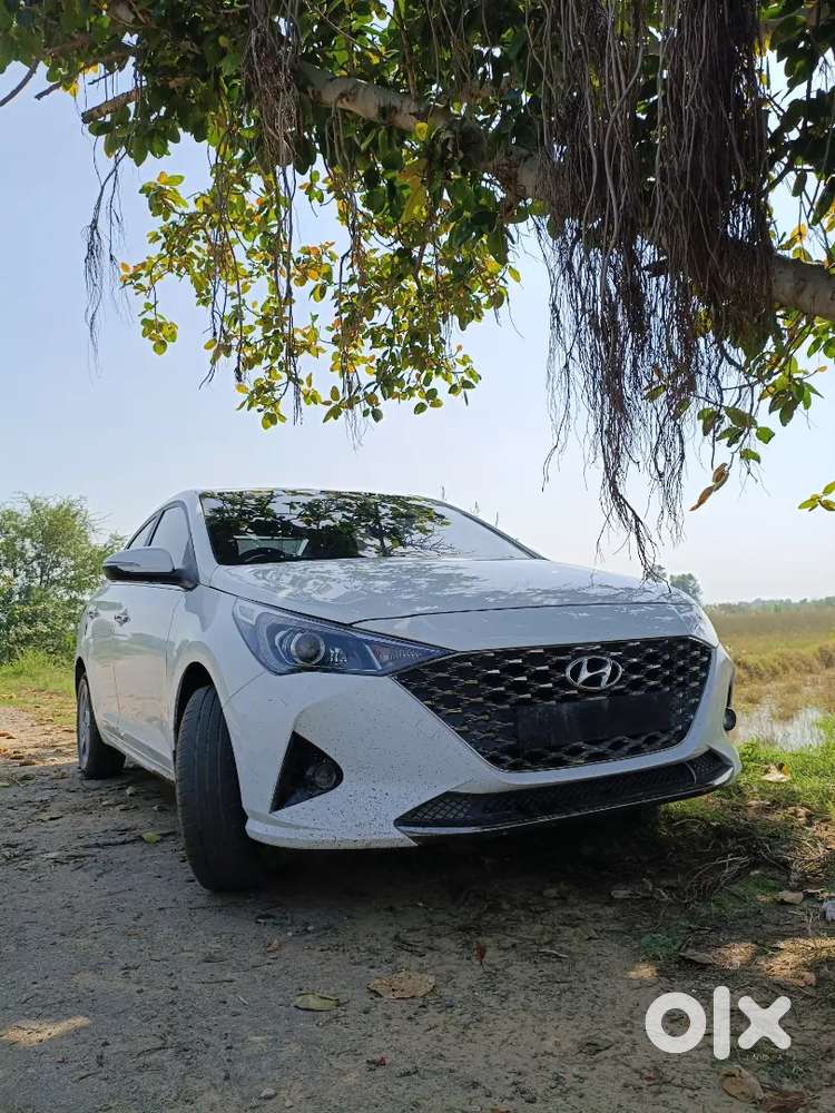 Hyundai Verna 2022 Petrol Well Maintained