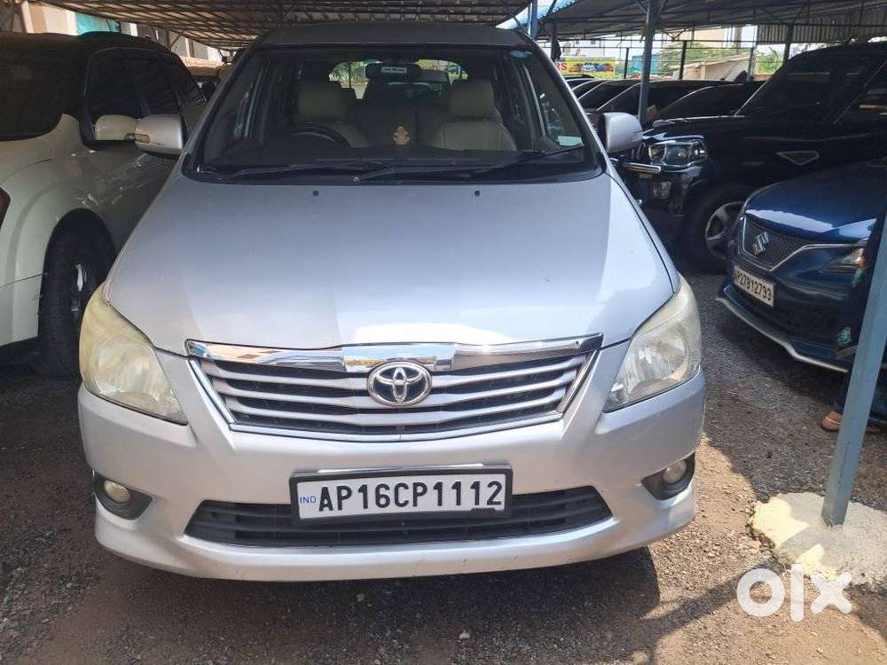 Toyota Innova 2.5 V 7 Str, 2013, Diesel