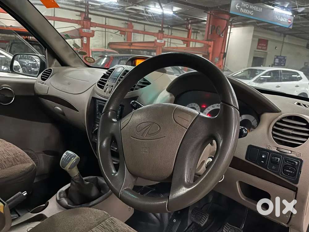 2012 Mahindra Xylo E8 Topend 8 Seater Well Maintained Car