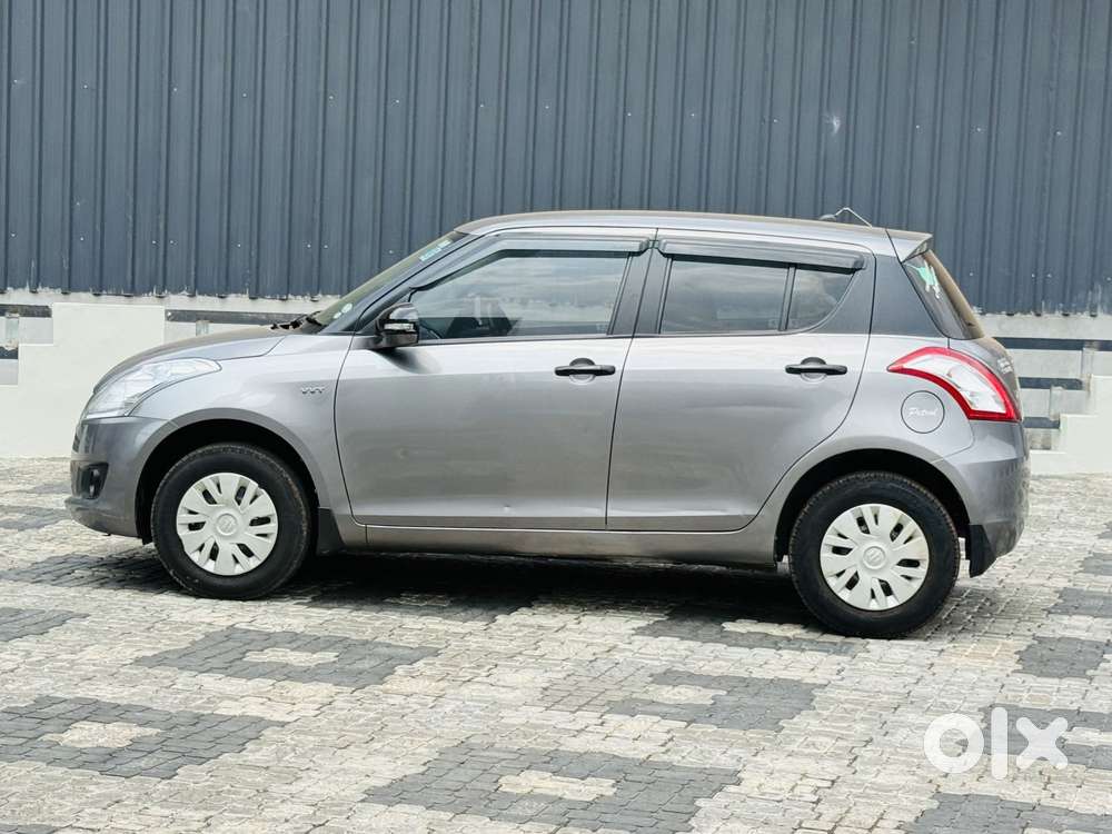 Maruti Suzuki Swift Vxi 1.2 Abs Bs-iv, 2014, Petrol