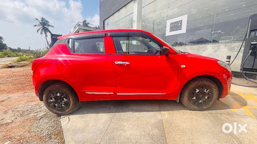 Maruti Suzuki Swift Lxi, 2018, Petrol