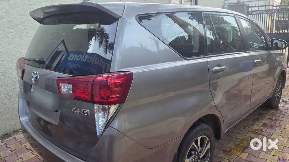Toyota Innova Crysta 2.4 Gx Limited Edition At 7 Str, 2022, Diesel