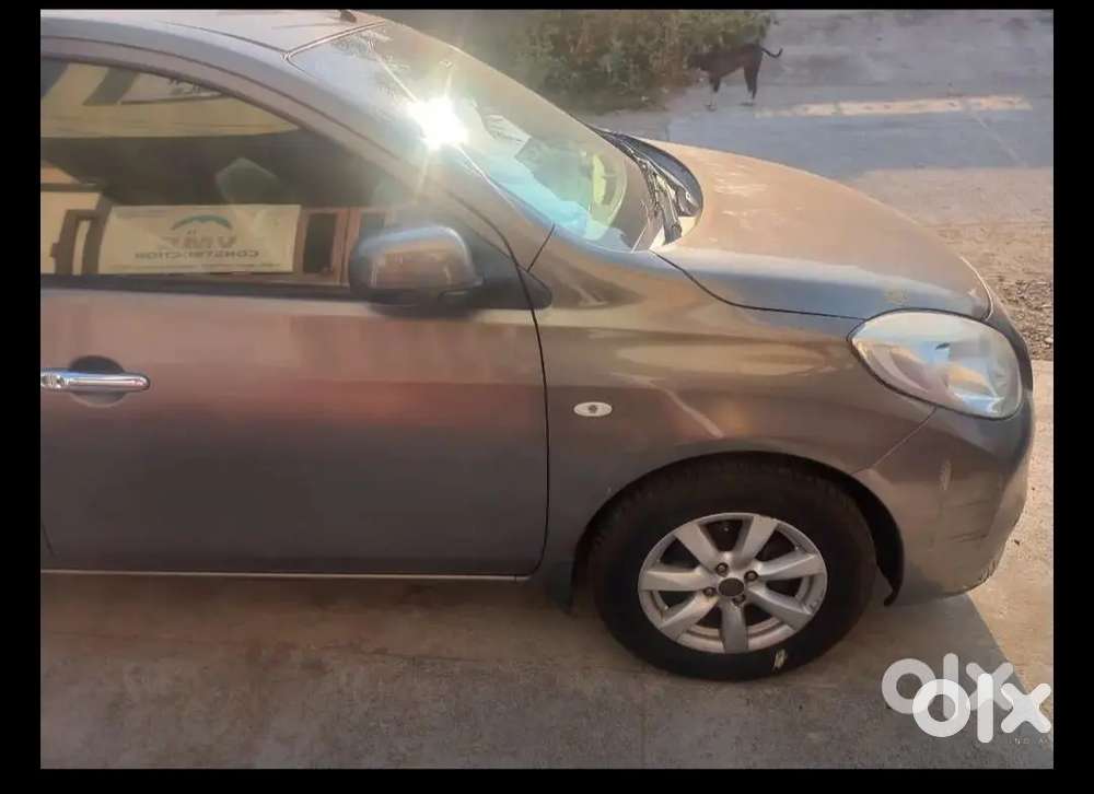 Nissan Sunny Petrol 2011