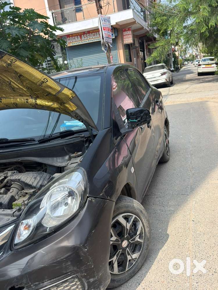 Honda Amaze Petrol + Cng Best Condition
