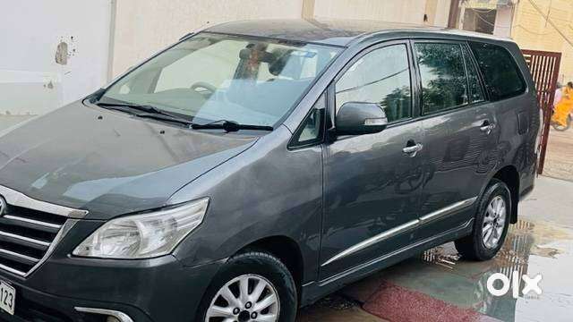 Toyota Innova Diesel 2014