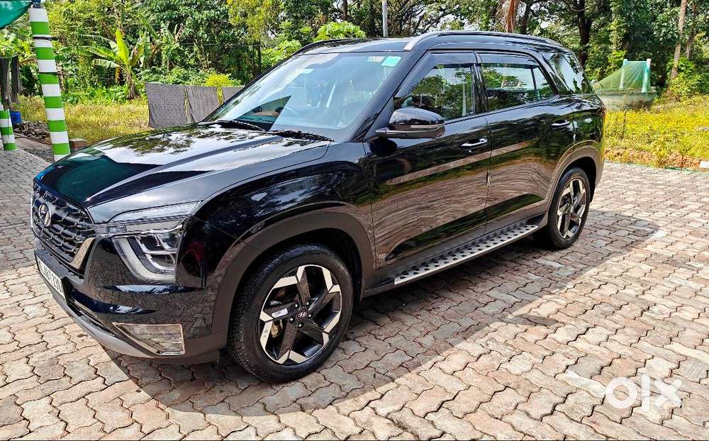 Hyundai Alcazar 2023 Petrol Well Maintained