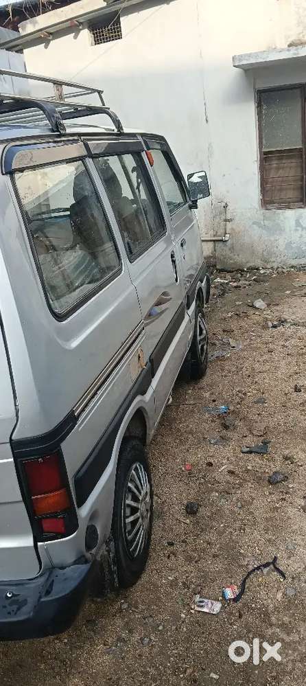 Maruti Omni
