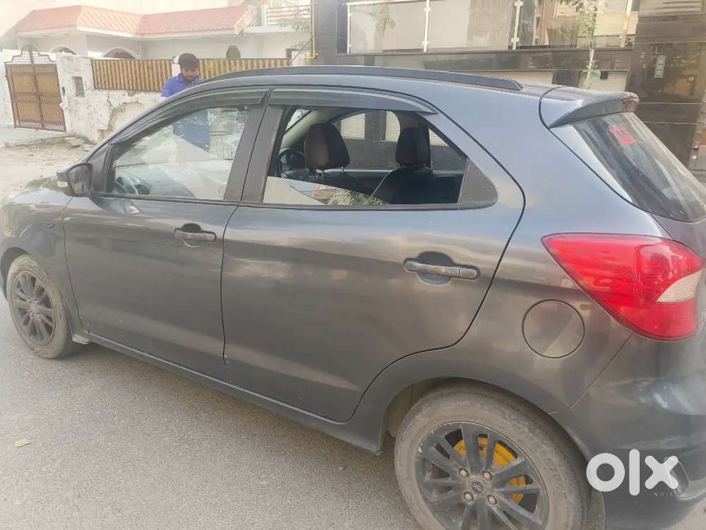 Ford Figo Titanium, Petrol 2020 Model.