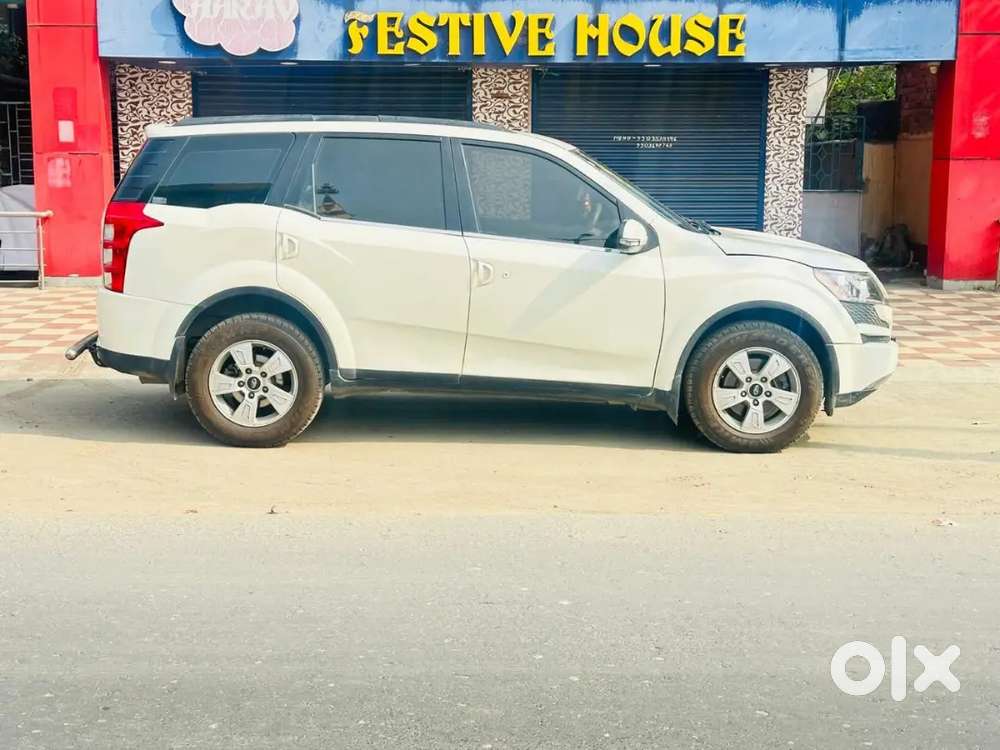 Mahindra Xuv500 2015 Diesel 45000 Km Driven