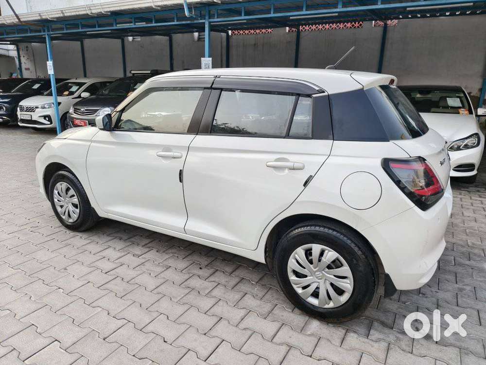 Maruti Suzuki Swift Vxi 1.2 Abs Bs-iv, 2024, Petrol
