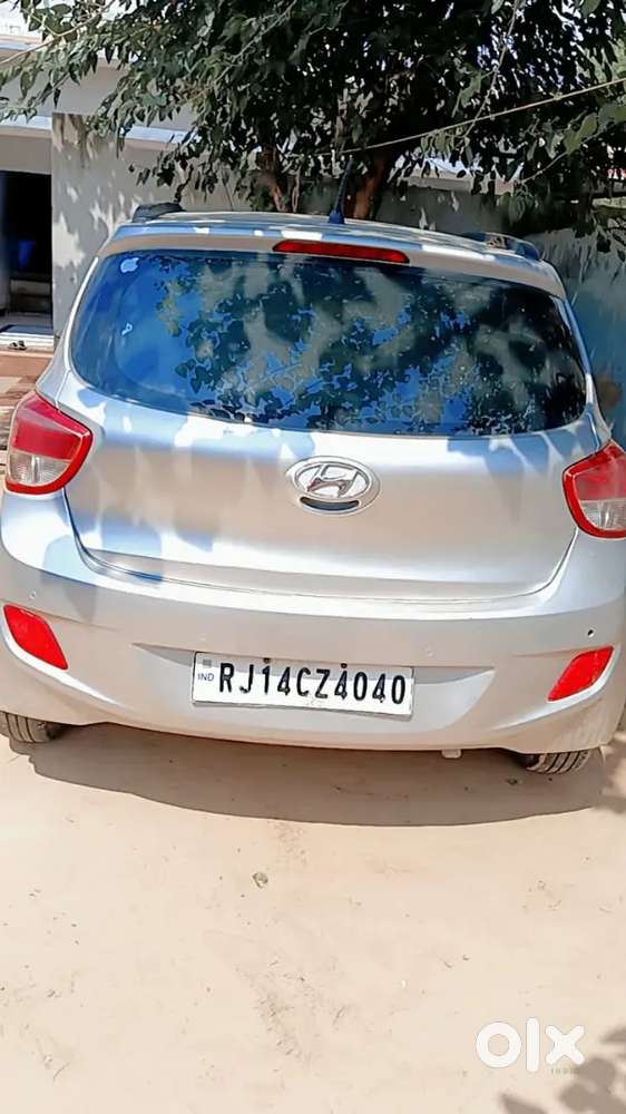Hyundai Grand I10 2014 Petrol 125000 Km Driven