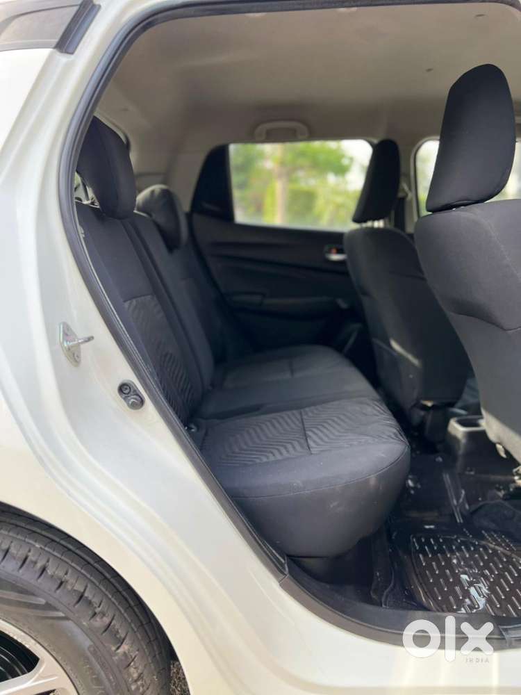 Maruti Suzuki Swift Amt Vvt Zxi, 2018, Petrol