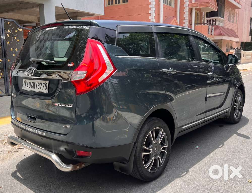 Mahindra Marazzo M8, 2018, Diesel
