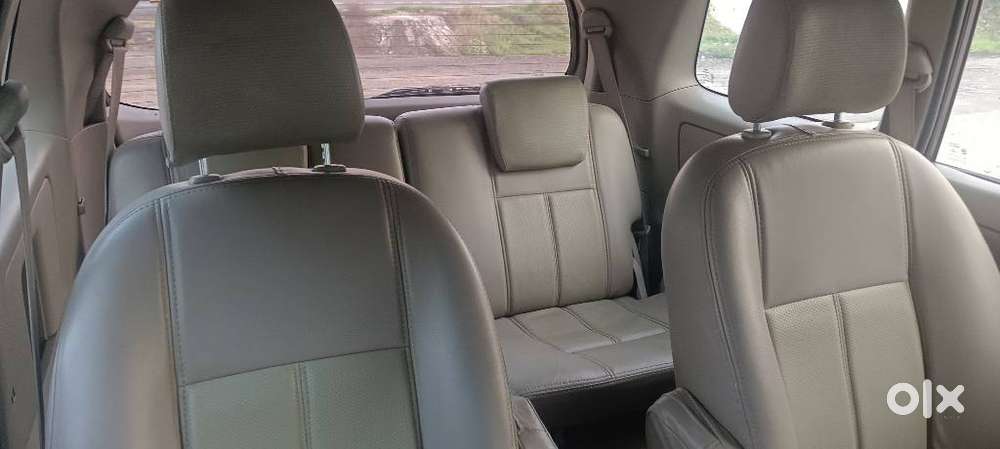 Toyota Innova, 2014